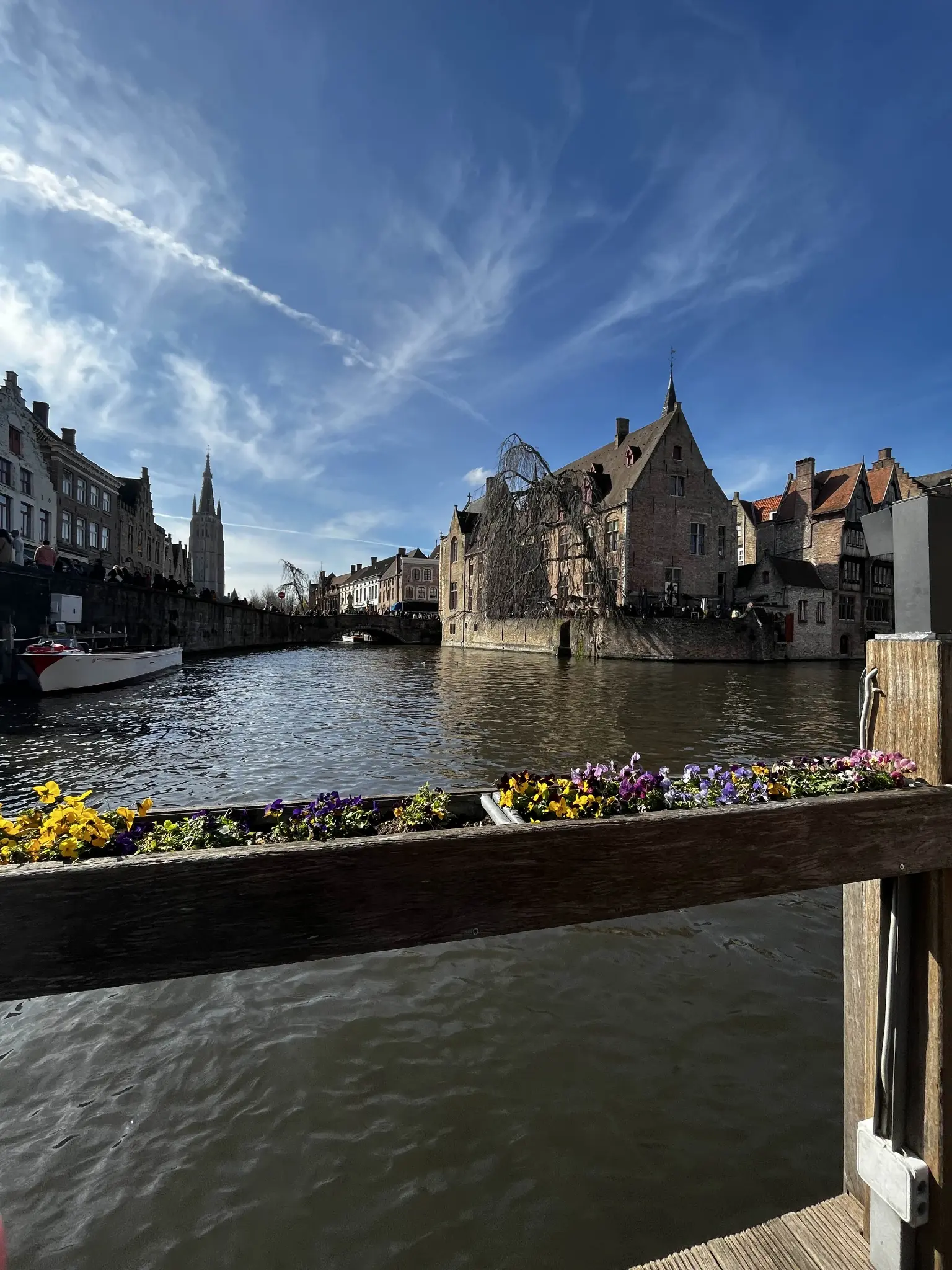 Amazon seller working from Bruges